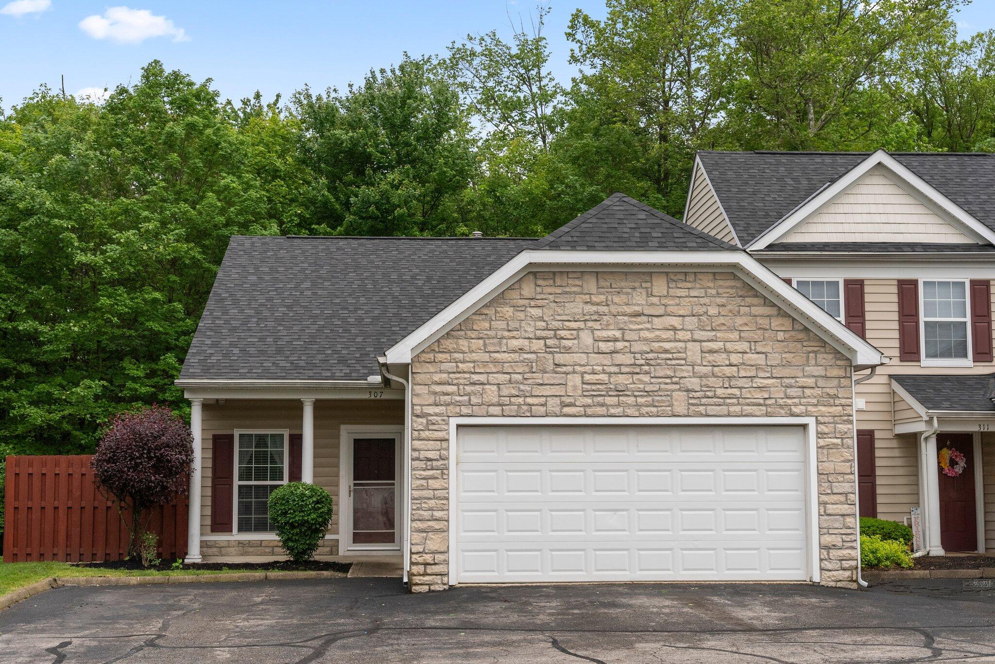 307 Dysar Run Drive Property Photo 1
