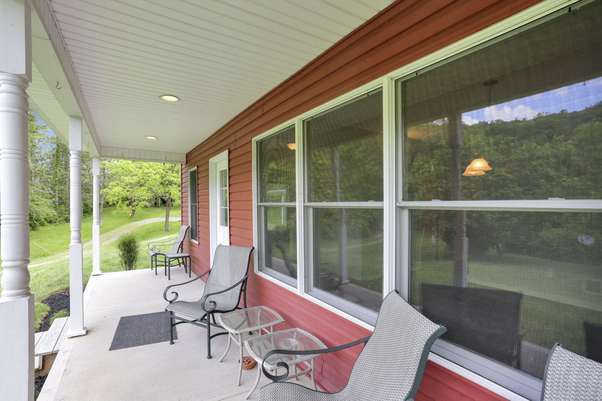 7485 Sugar Grove Road Se Property Photo 7