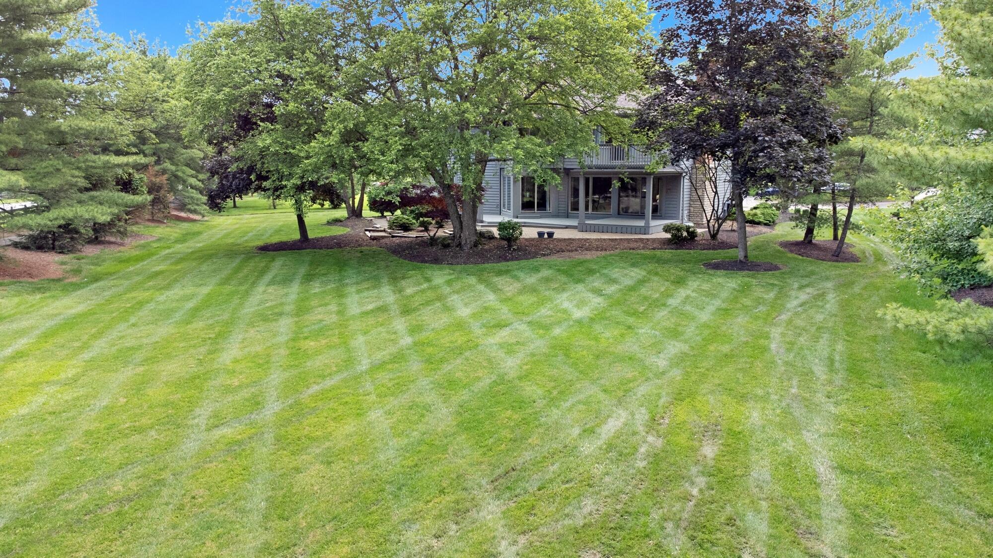 6247 Inverurie Drive W Property Photo 54