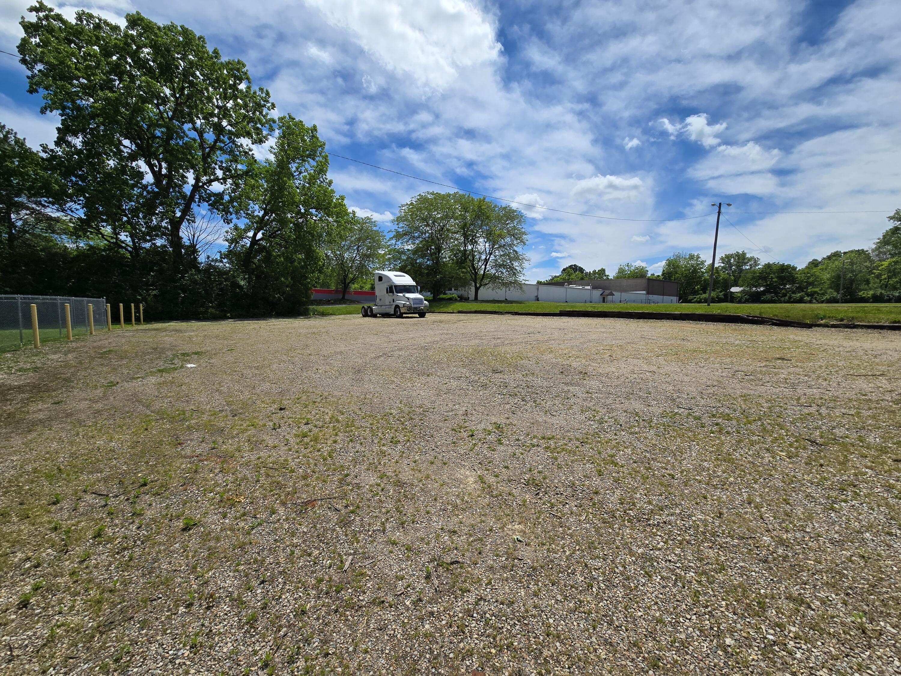3077 Fisher Road Property Photo 5