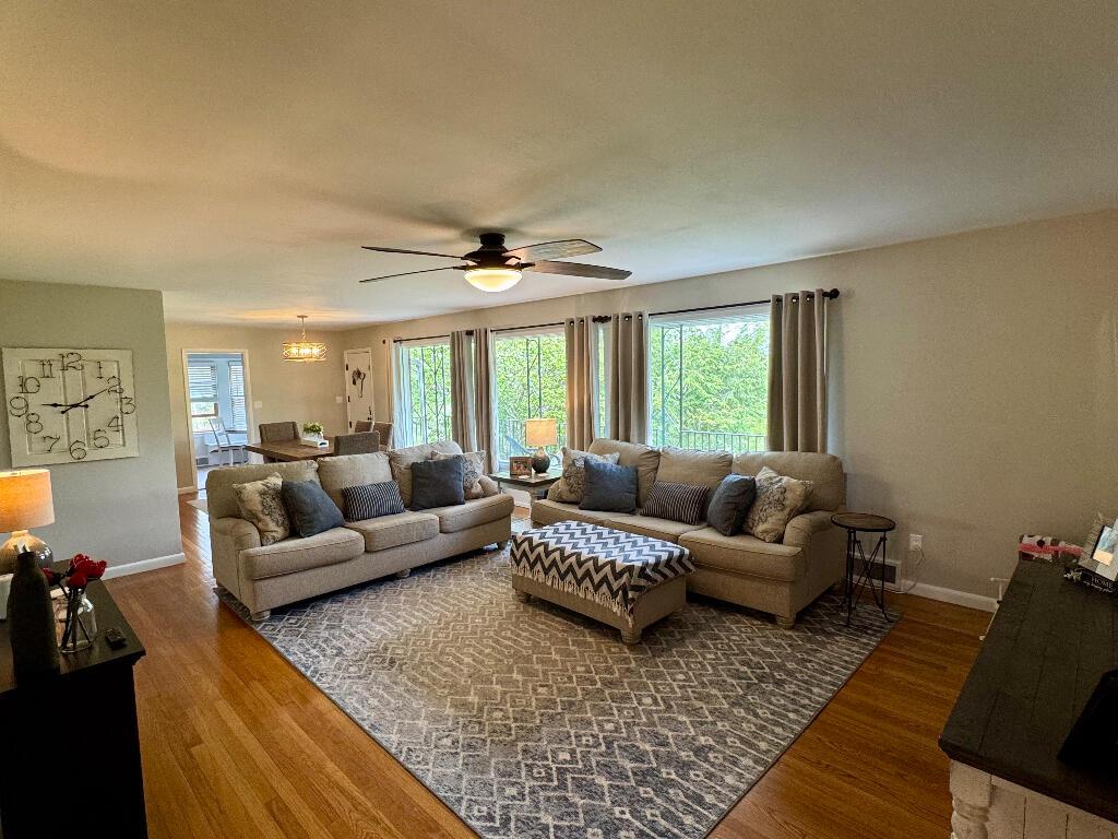 95 Sunset Drive Property Photo 2