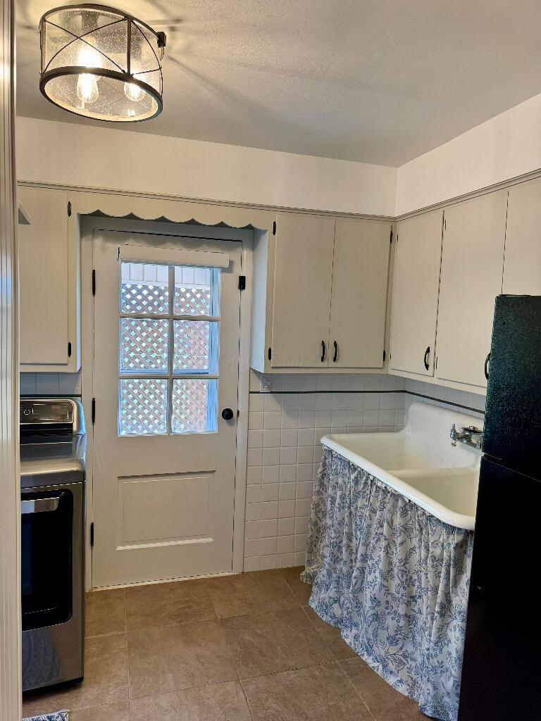 95 Sunset Drive Property Photo 7