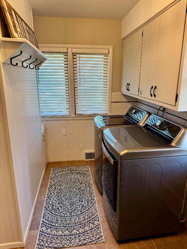 95 Sunset Drive Property Photo 8