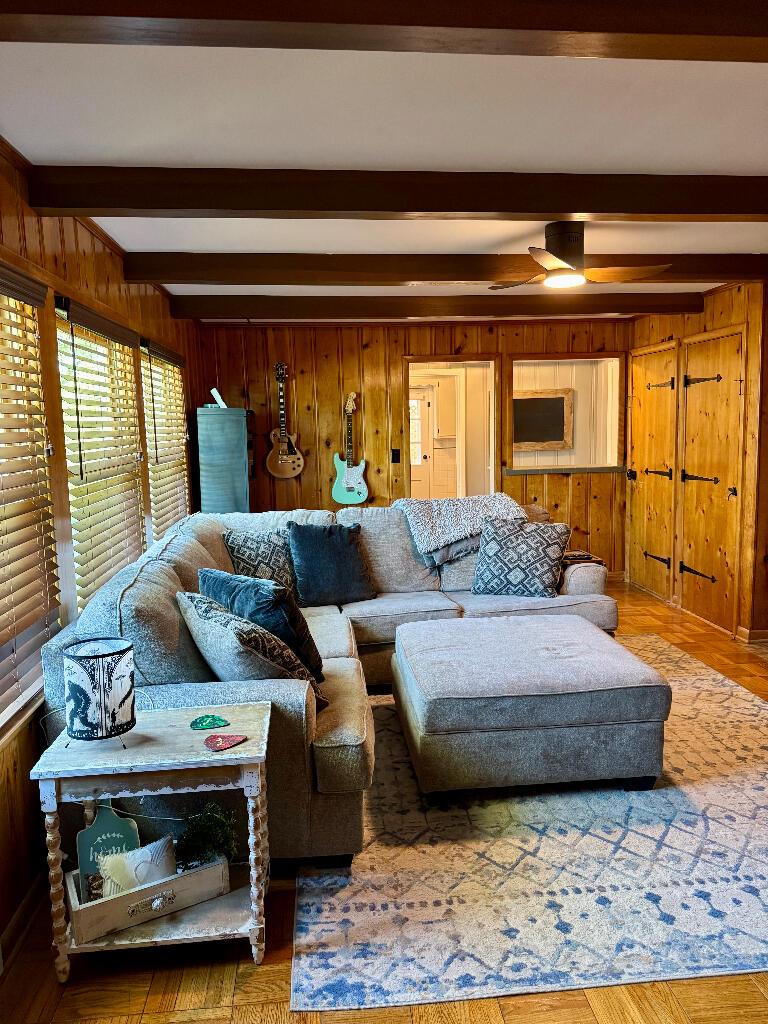 95 Sunset Drive Property Photo 9