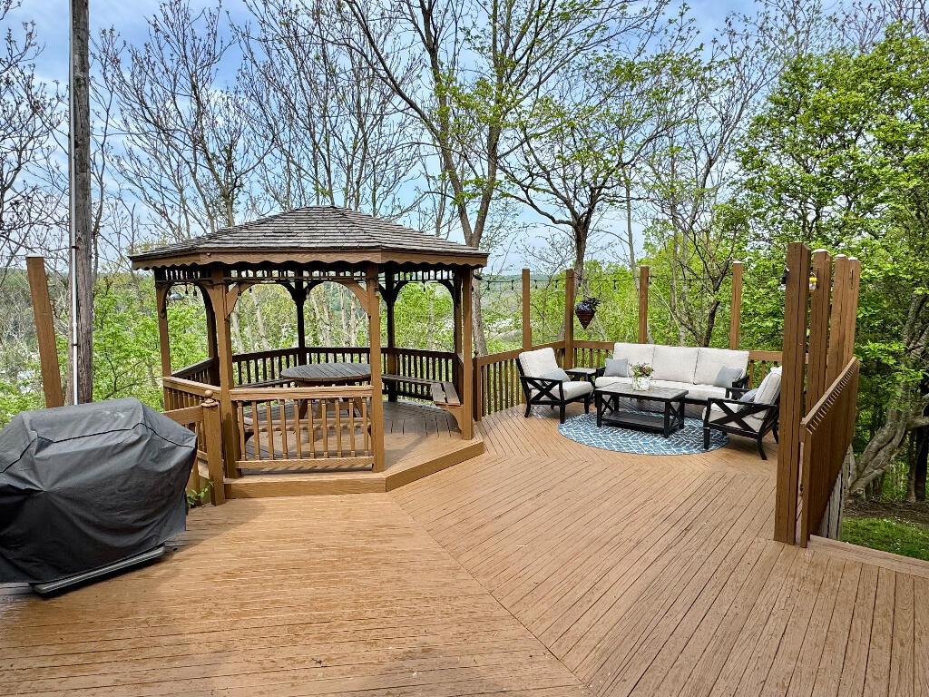 95 Sunset Drive Property Photo 23