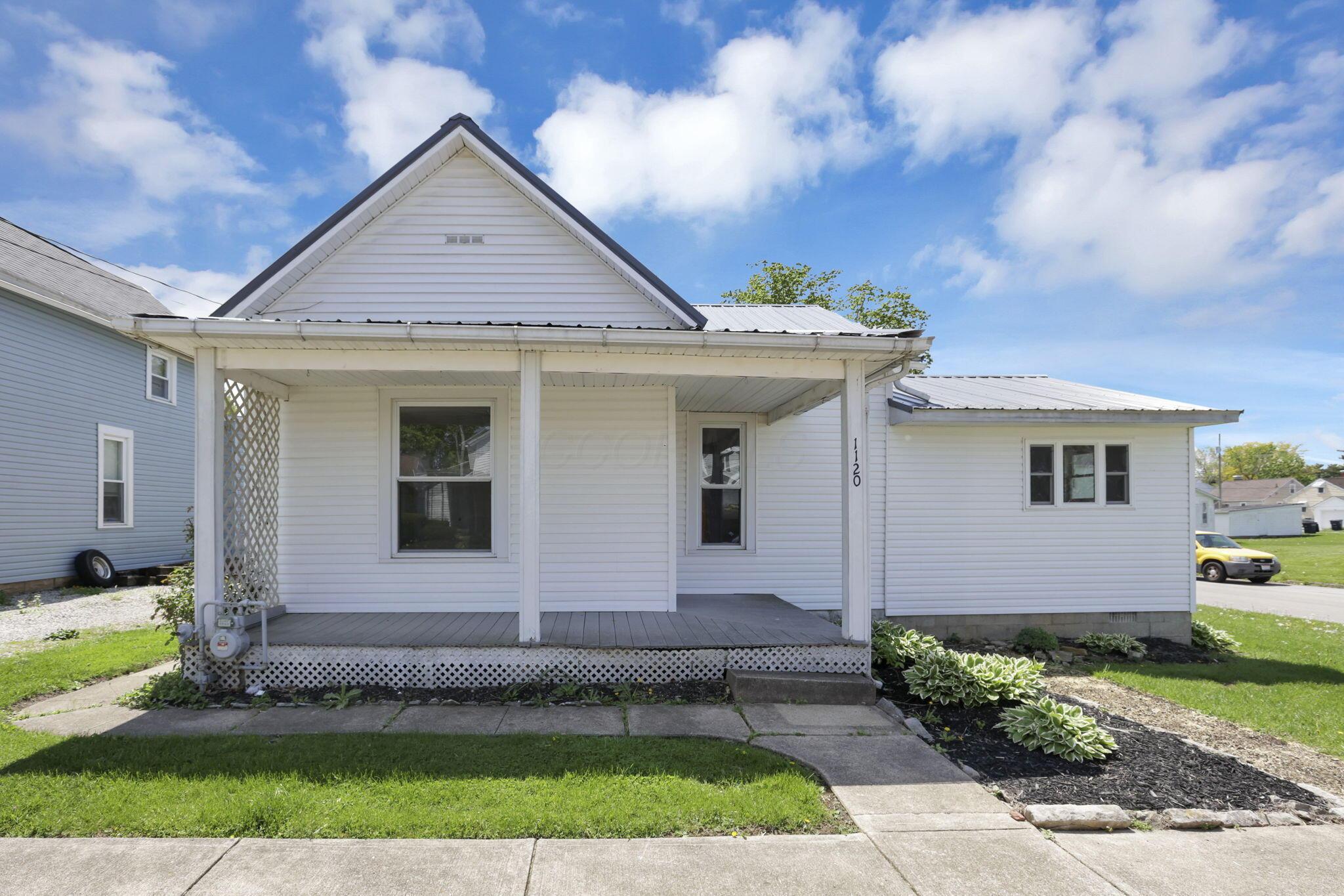 1120 8th Avenue Property Photo 1