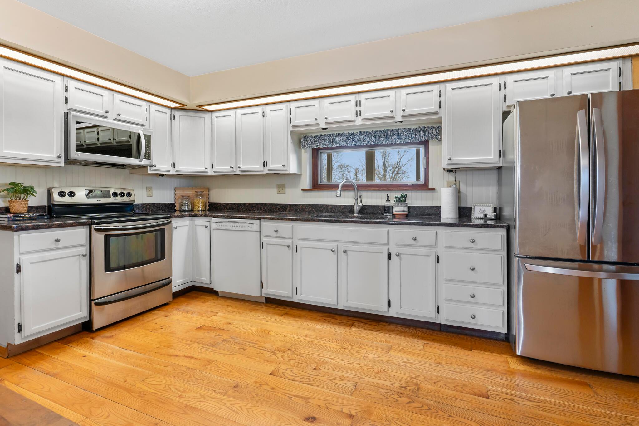 13535 Vans Valley Road Property Photo 11