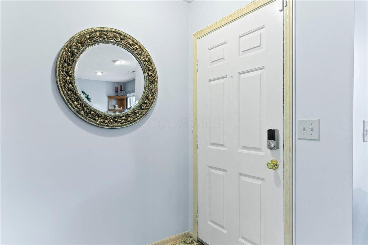 2744 Brittany Oaks Boulevard Property Photo 5