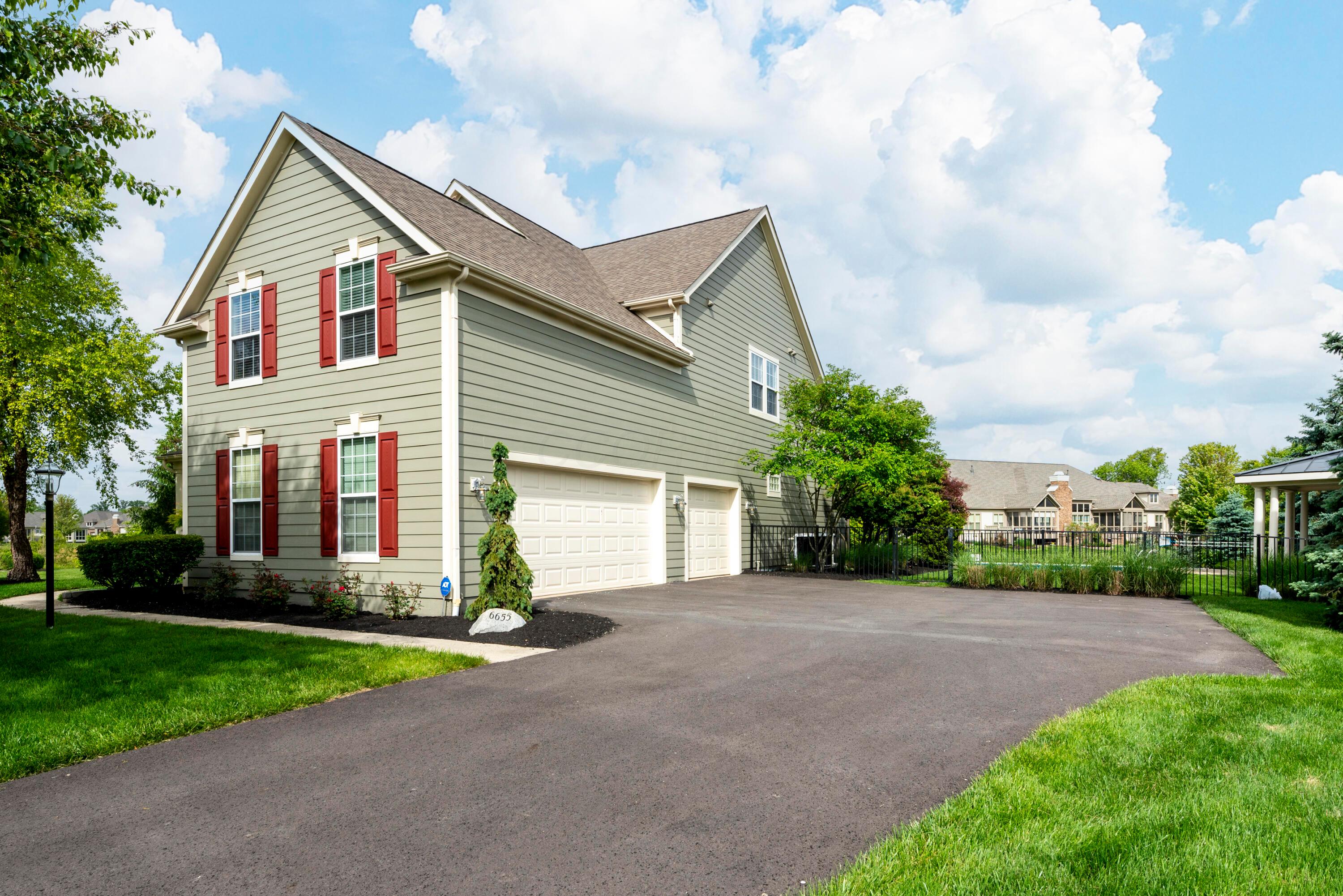 6655 Baronscourt Loop Property Photo 2