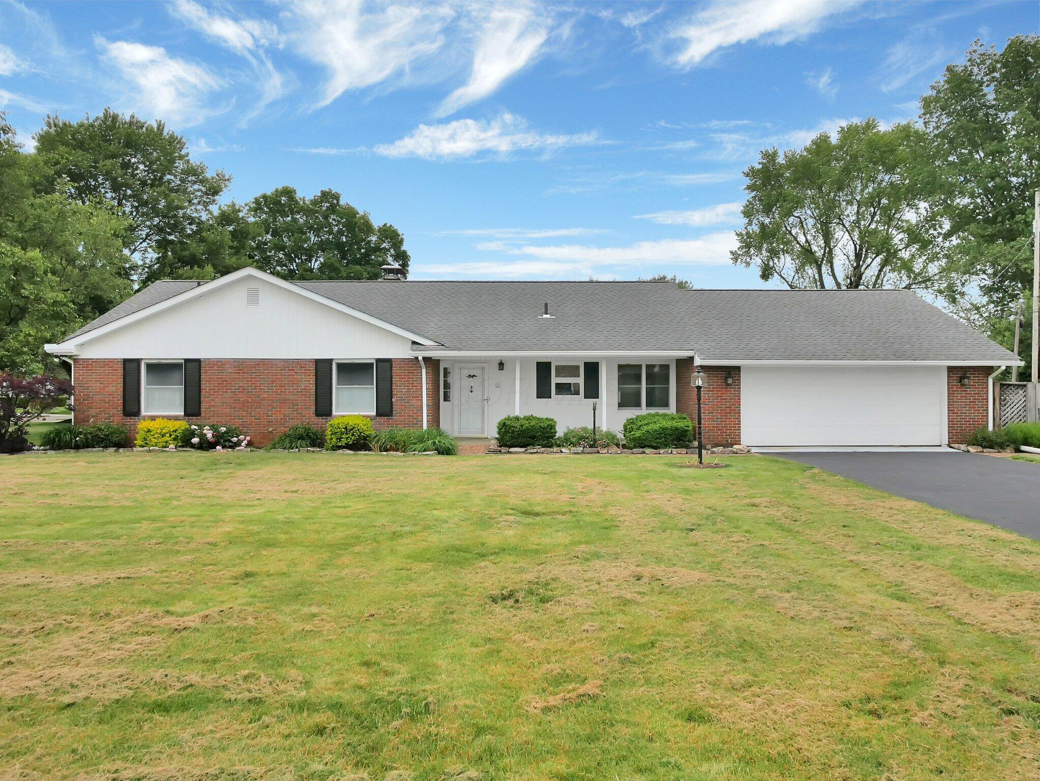 378 Meadow Lane Ne Property Photo 1