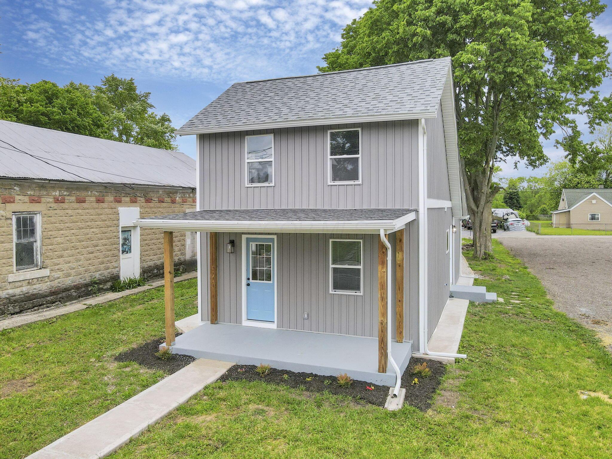 8990 Water Street Property Photo 1