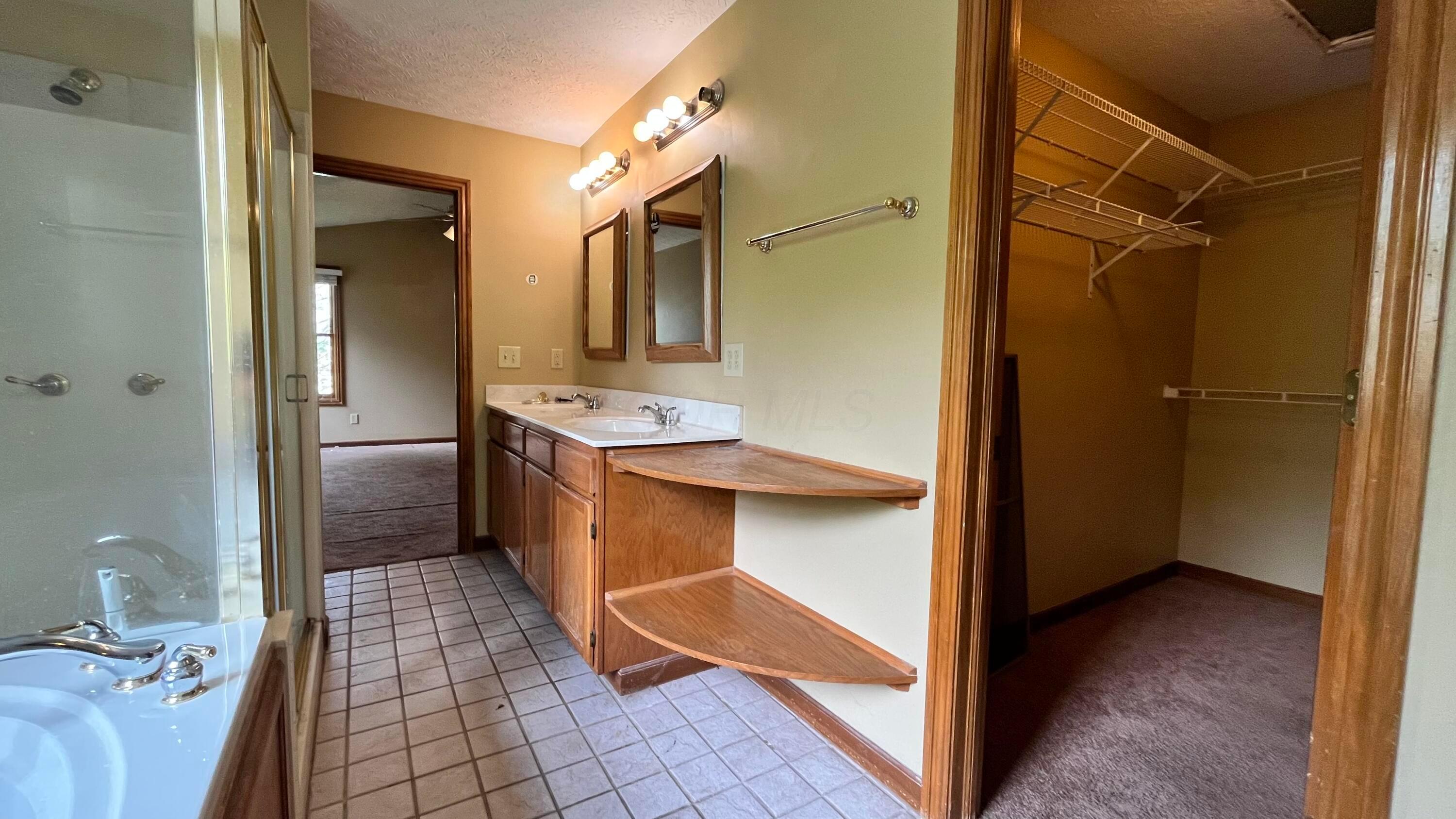 5459 Red Wynne Lane Property Photo 12
