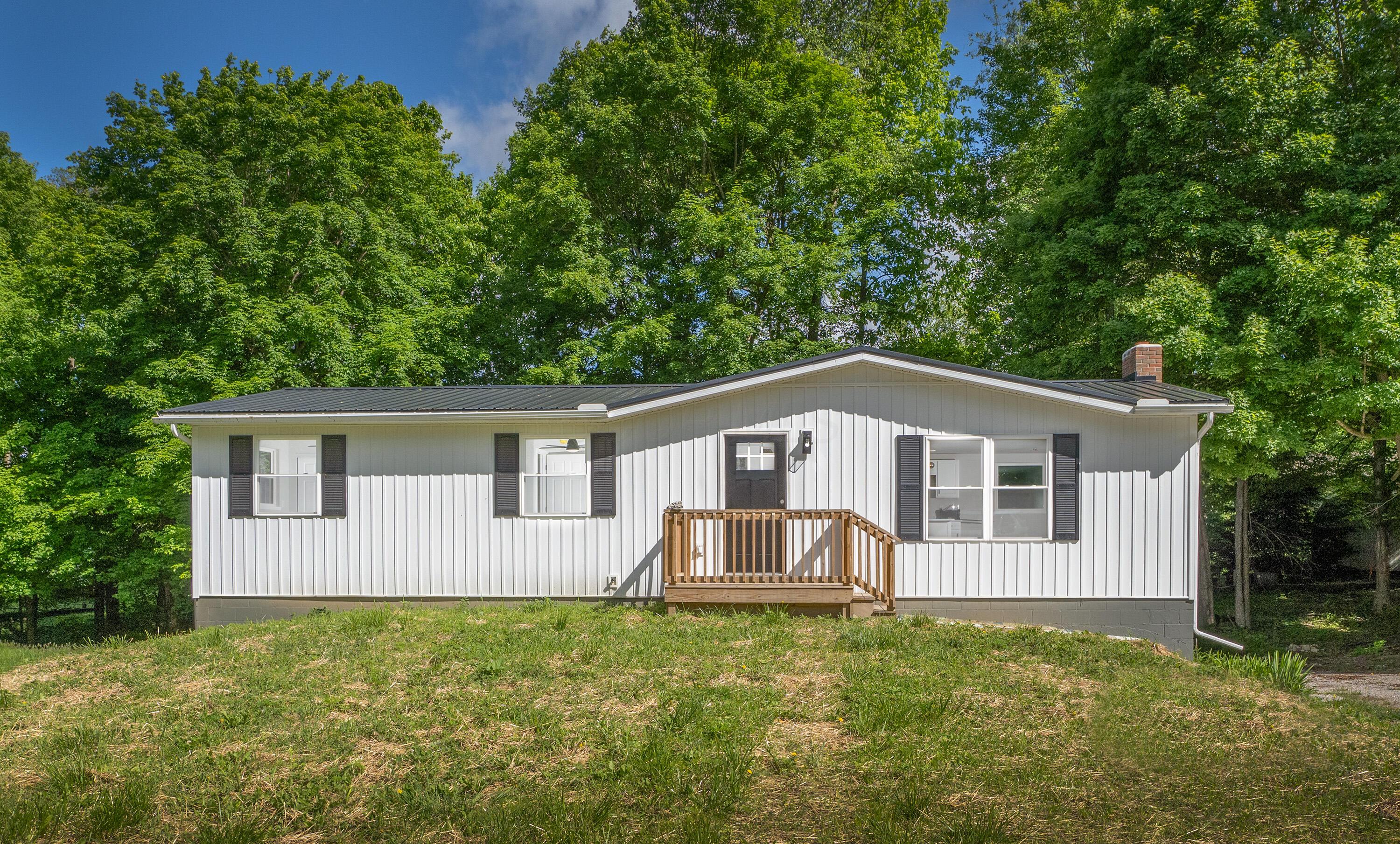 26 Crabtree Court Property Photo