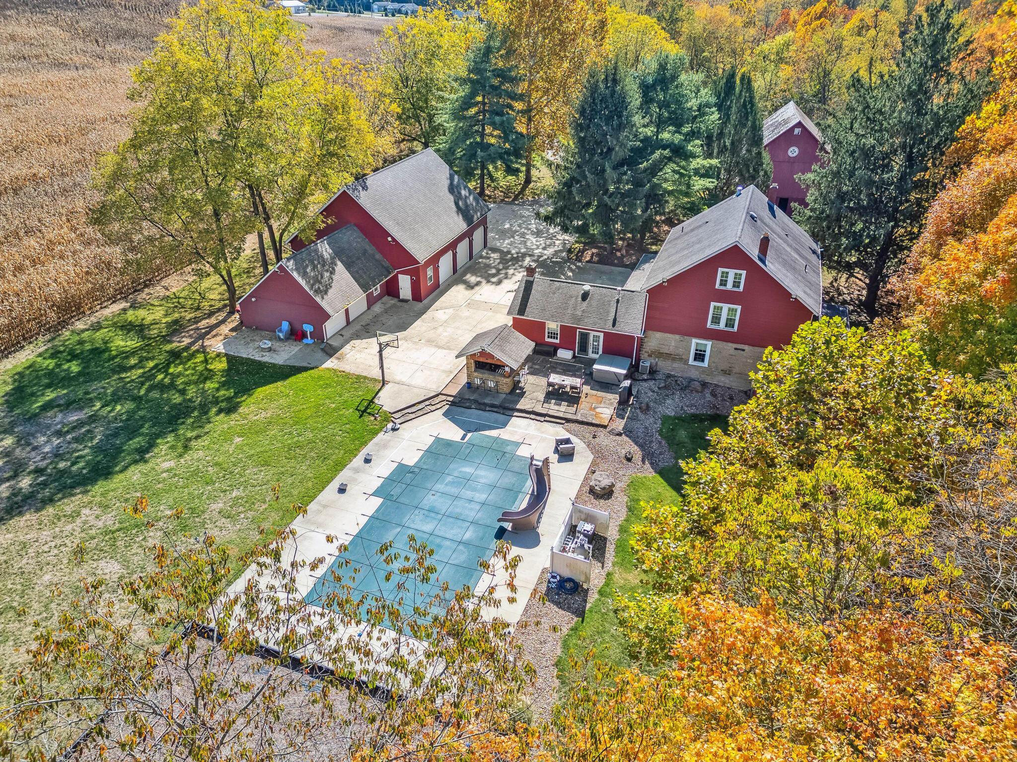 1444 Blue Jay Road Property Photo