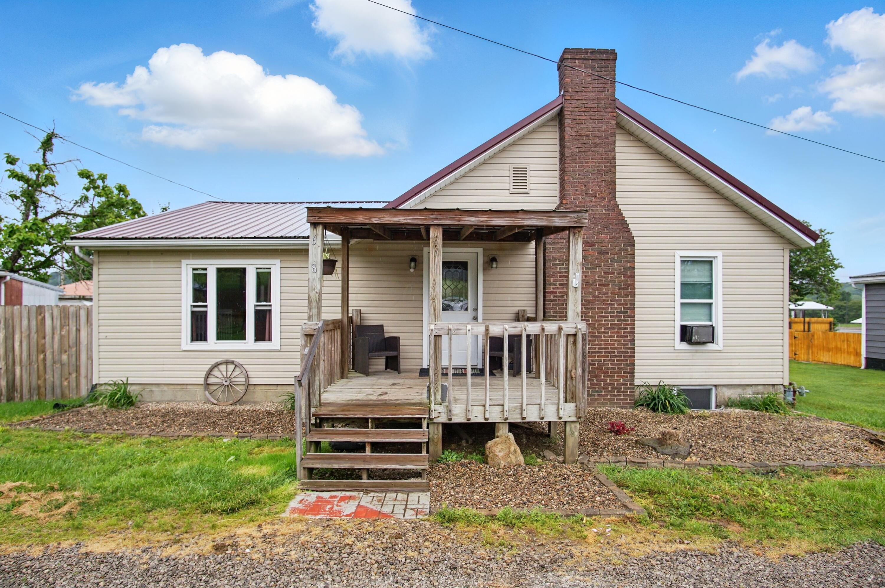 618 Market Street Property Photo 1