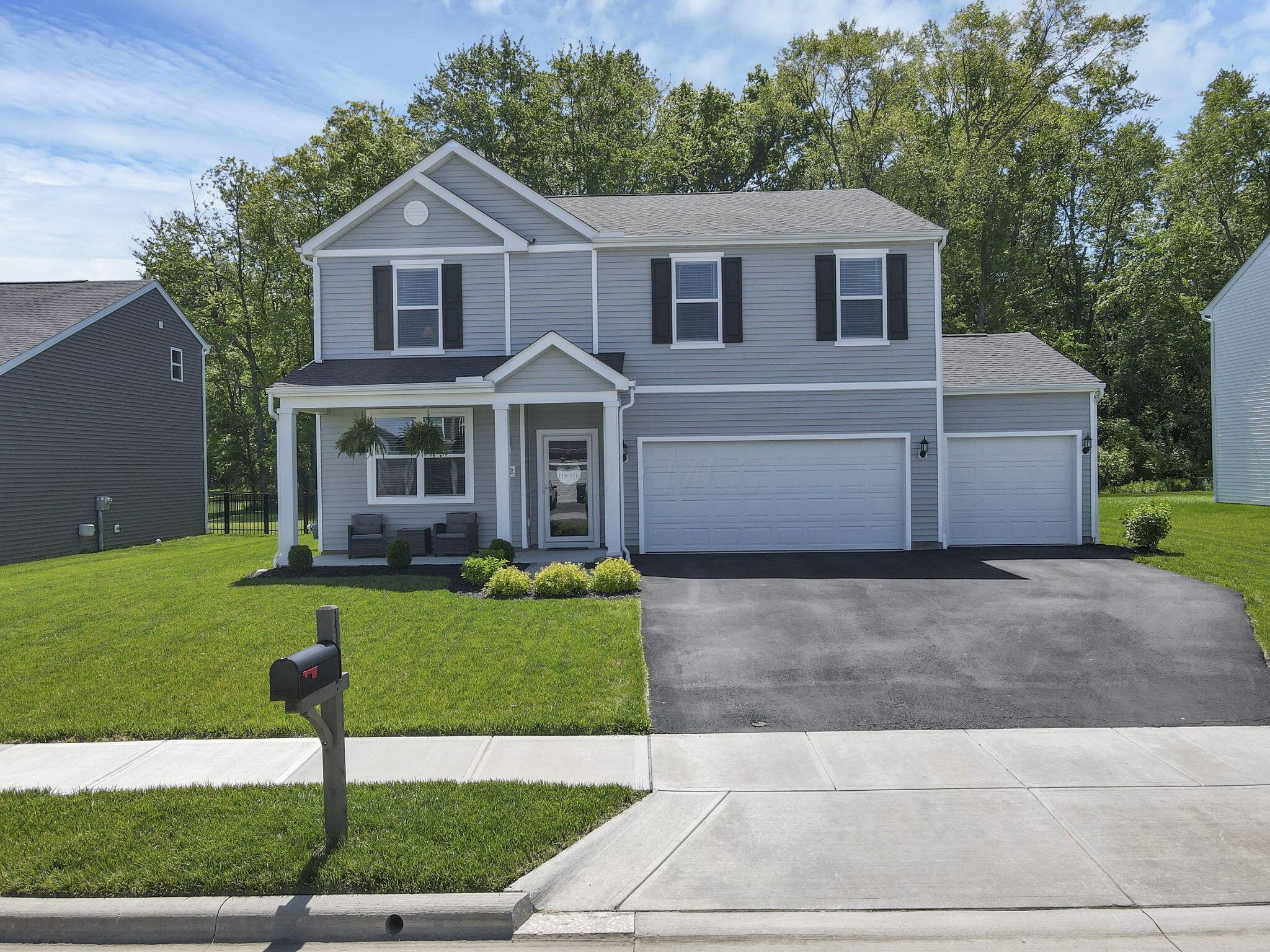 1192 Lake Forest Drive Property Photo 1