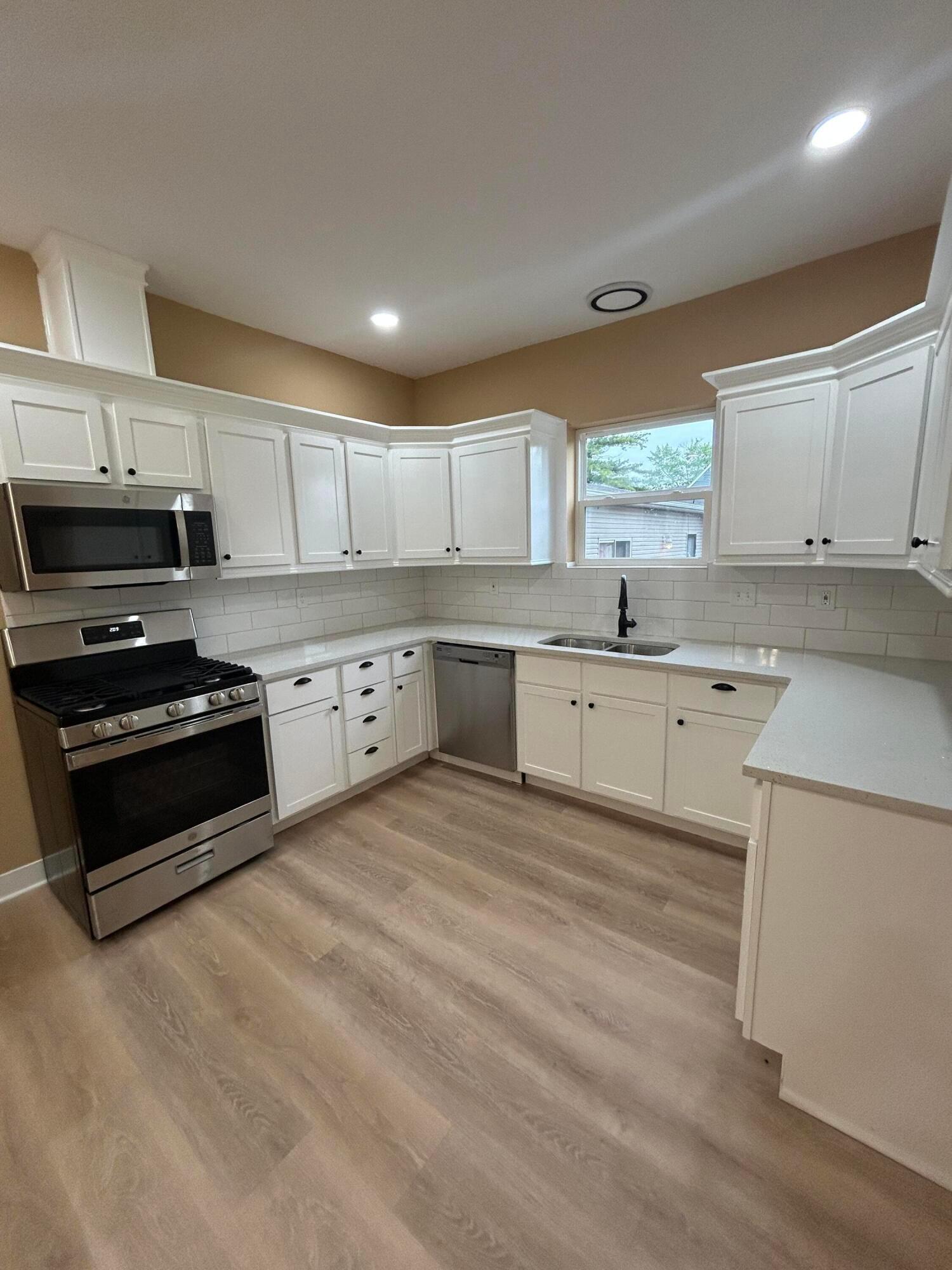944 Binns Boulevard Property Photo 17
