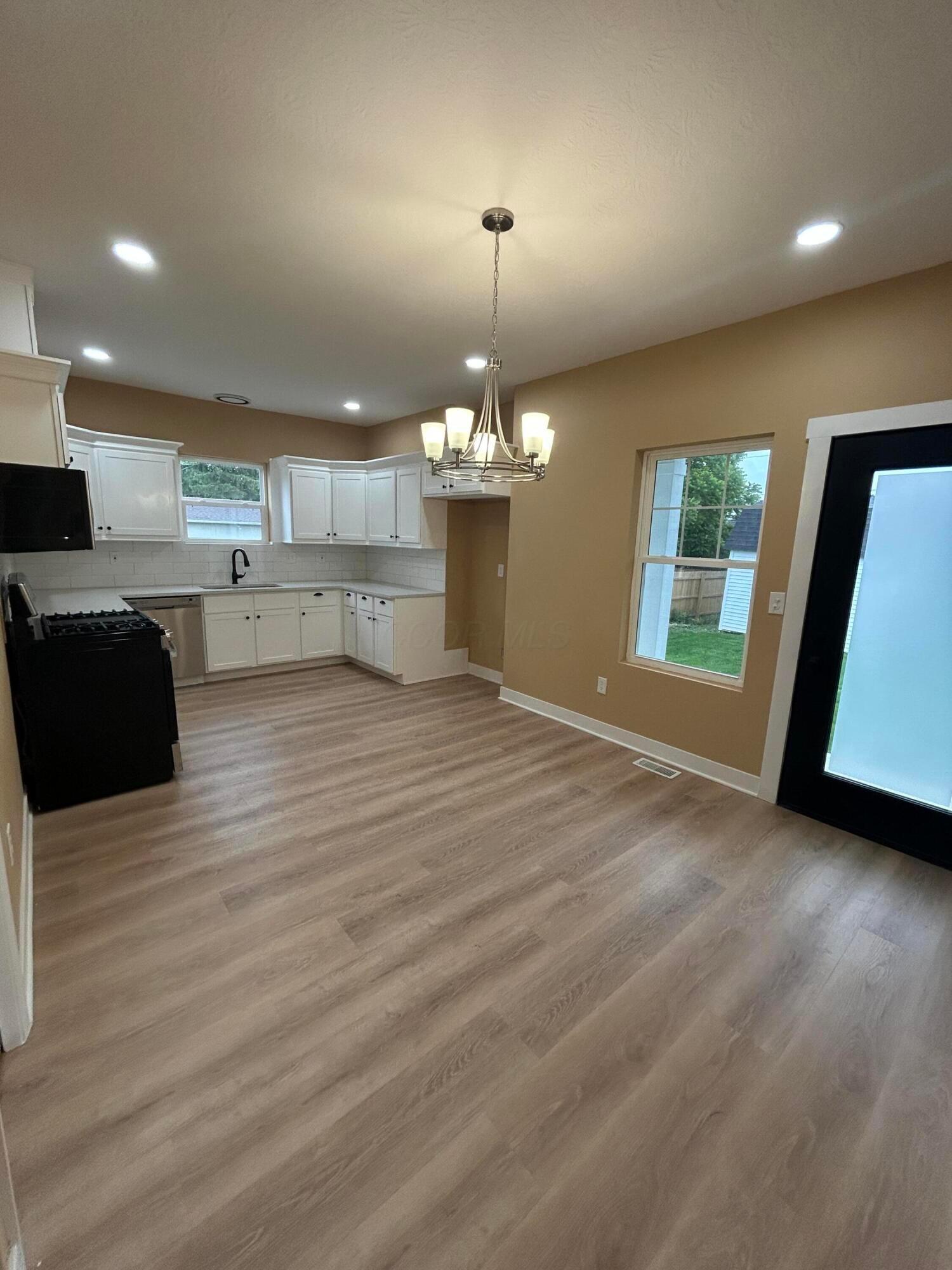 944 Binns Boulevard Property Photo 18