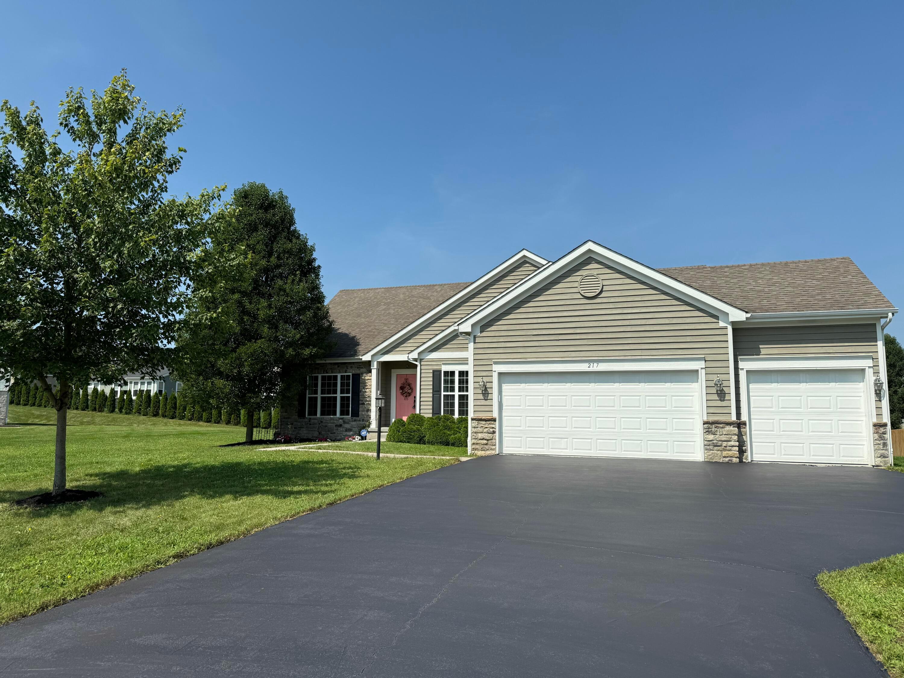 Picture of 217 Warbler Court