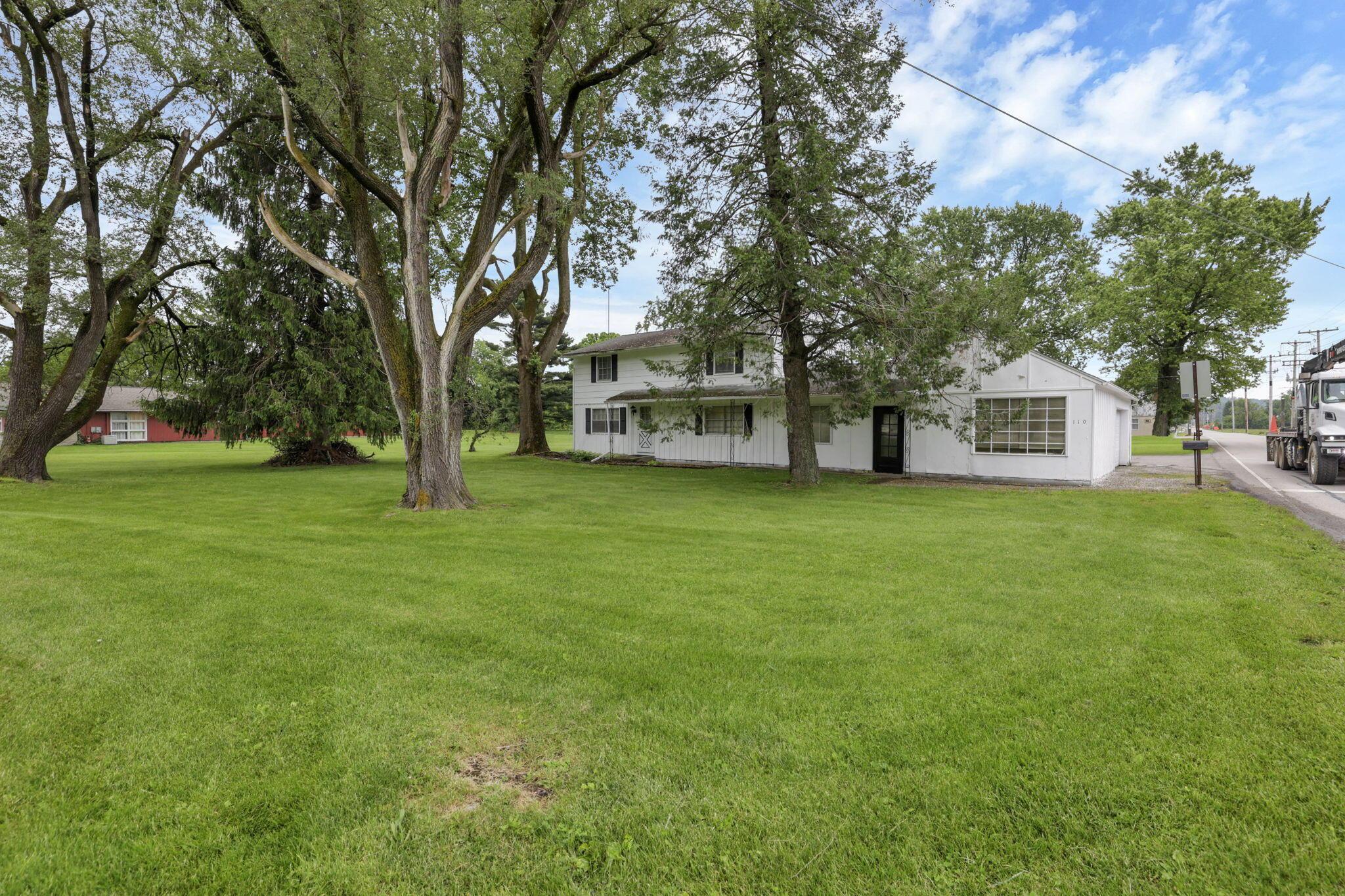 110 Quarry Road Se Property Photo 3