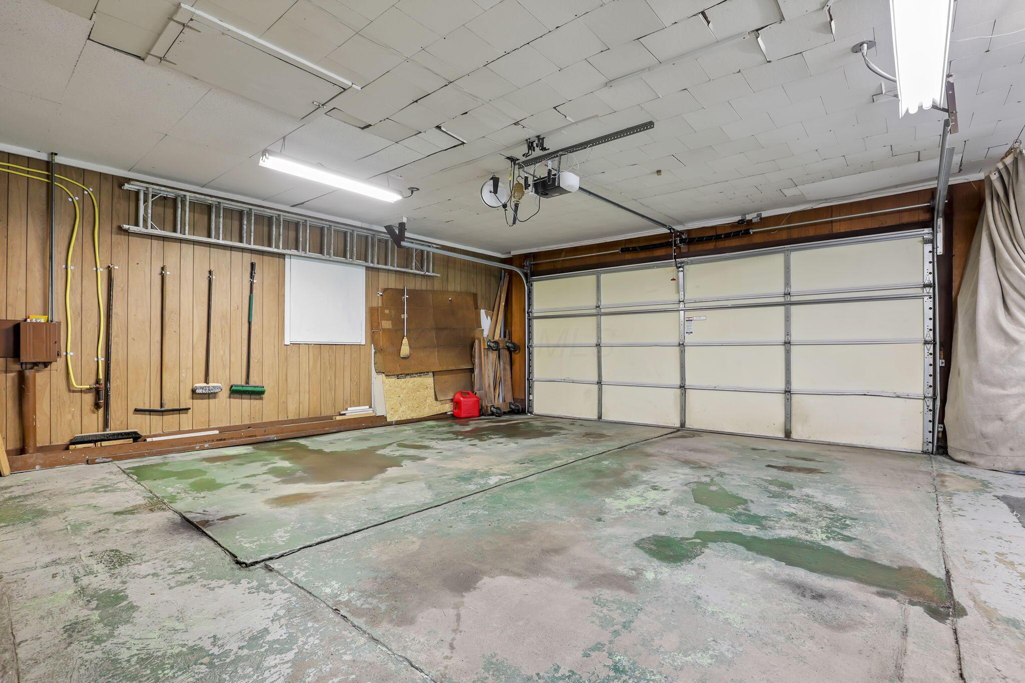 110 Quarry Road Se Property Photo 7
