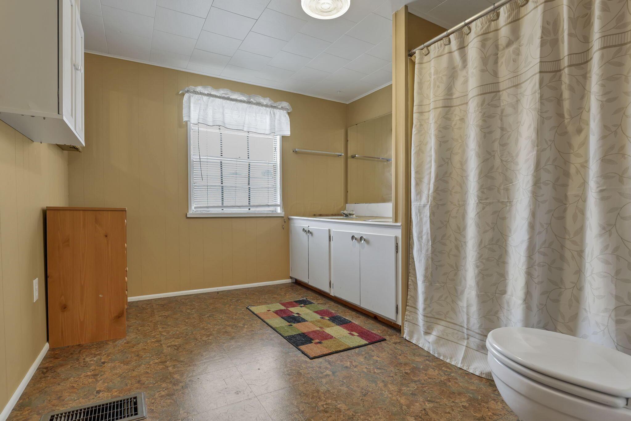 110 Quarry Road Se Property Photo 32