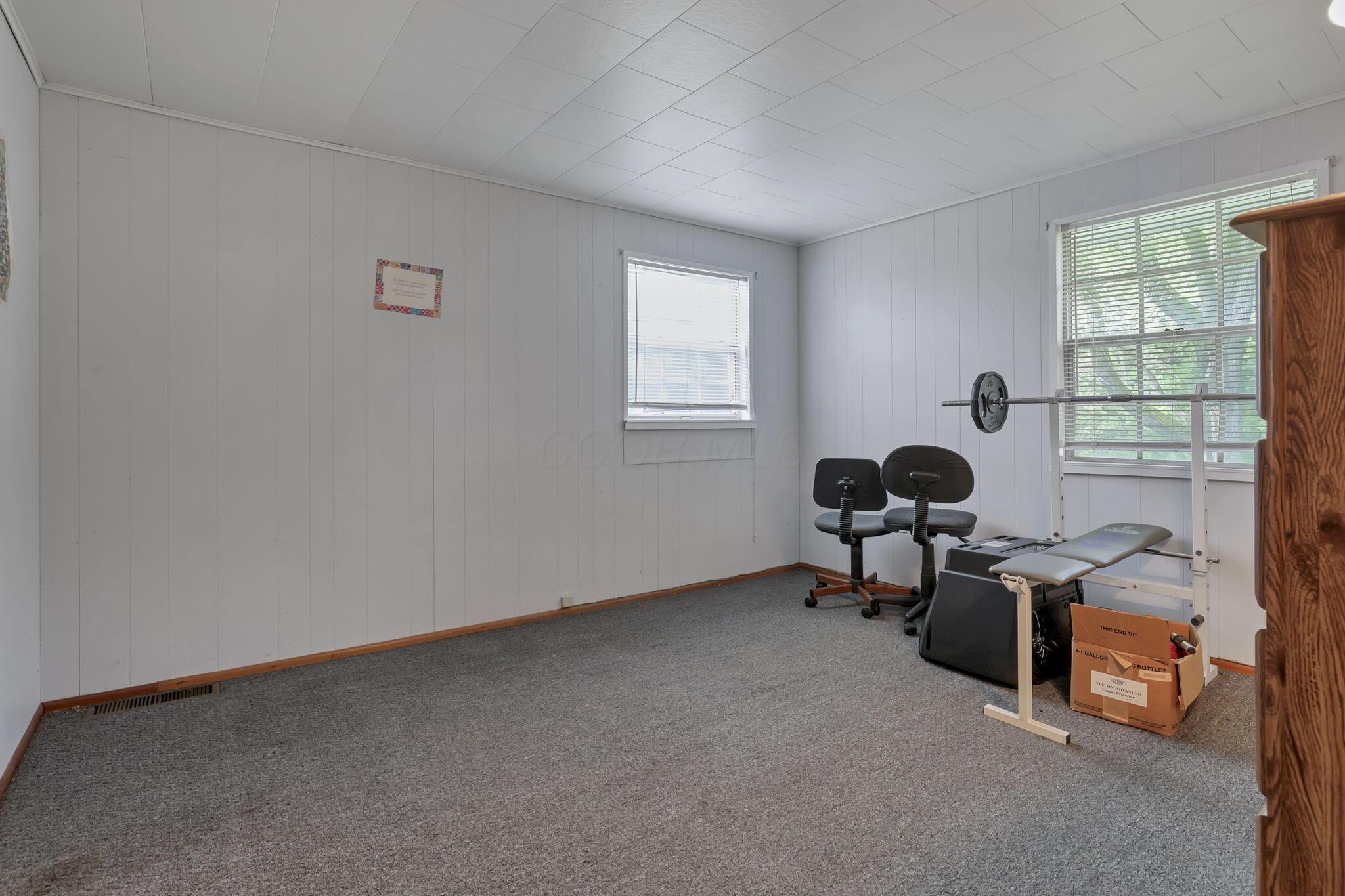 110 Quarry Road Se Property Photo 34
