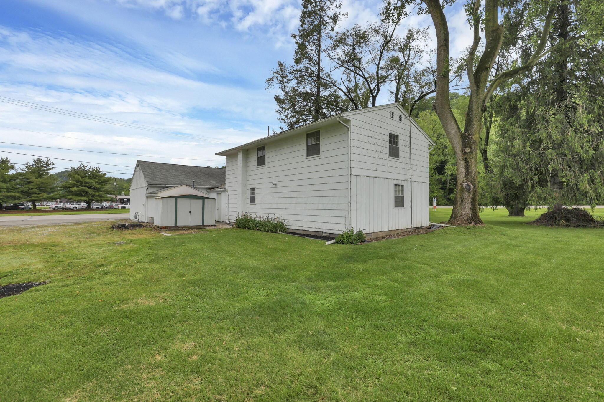 110 Quarry Road Se Property Photo 36