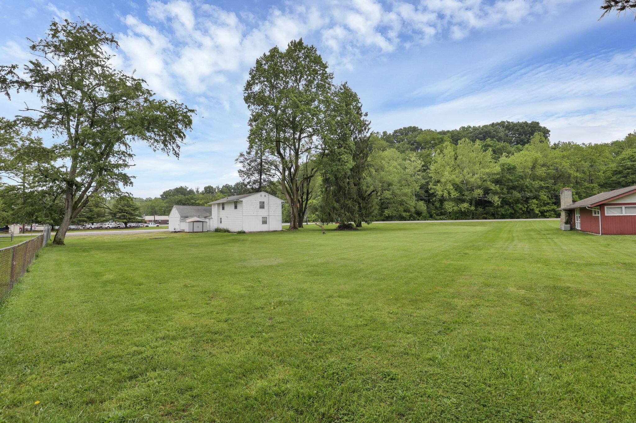 110 Quarry Road Se Property Photo 40