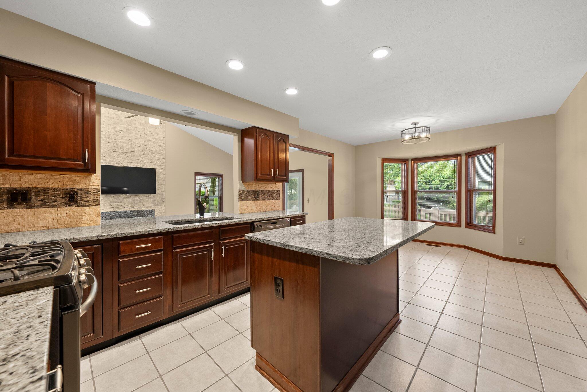 4653 Goodman Street Property Photo 12