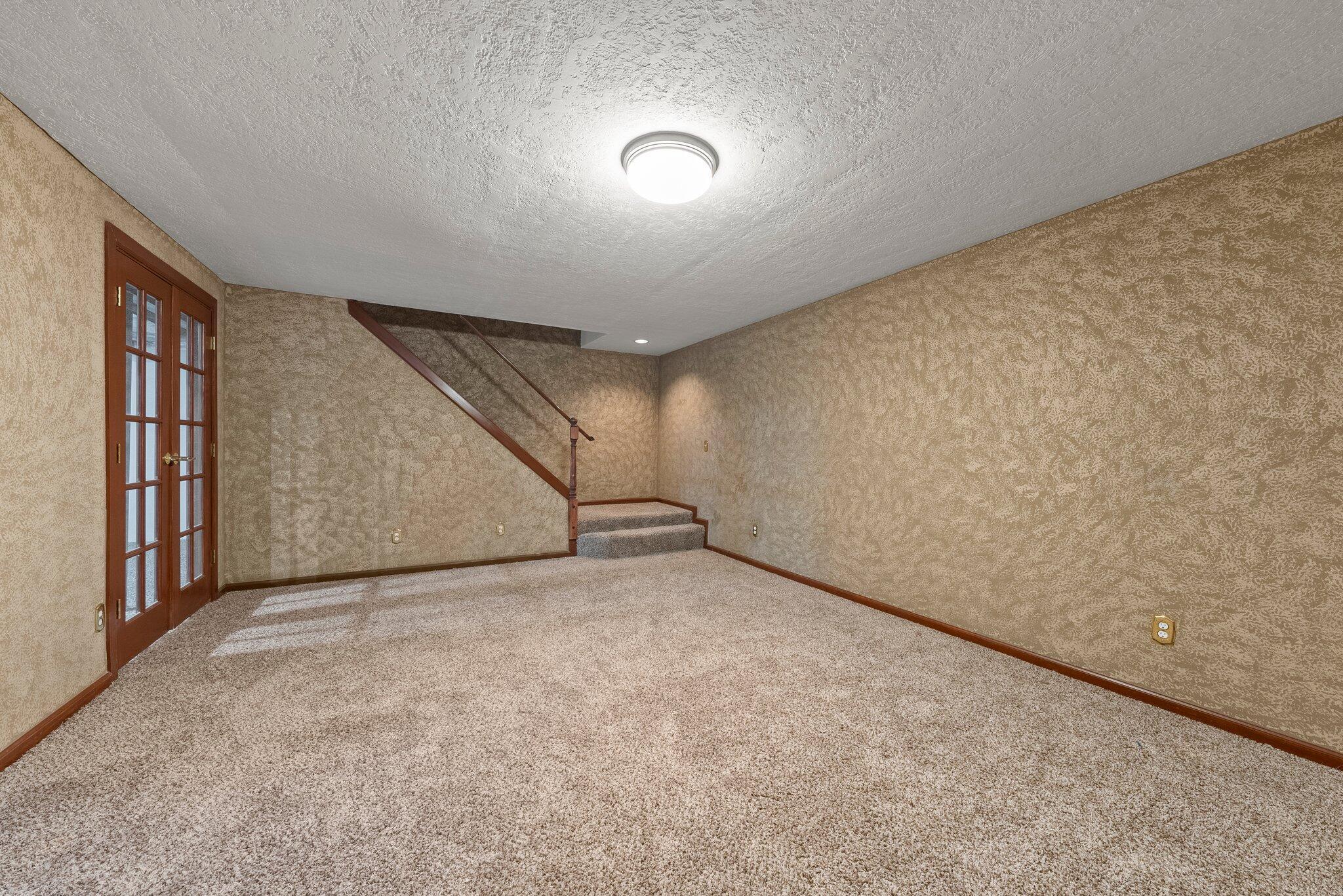 4653 Goodman Street Property Photo 33