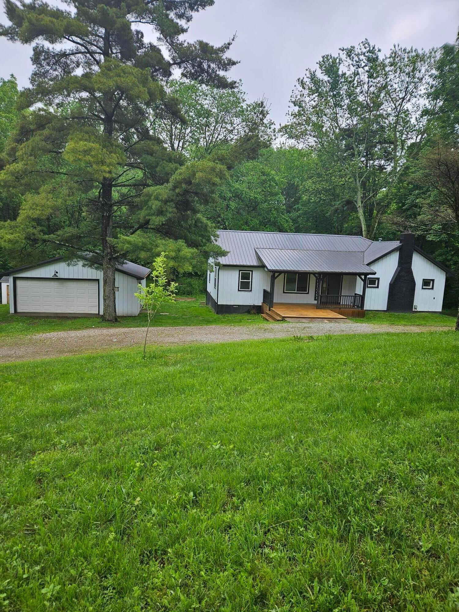 9797 York Road Sw Property Photo 1