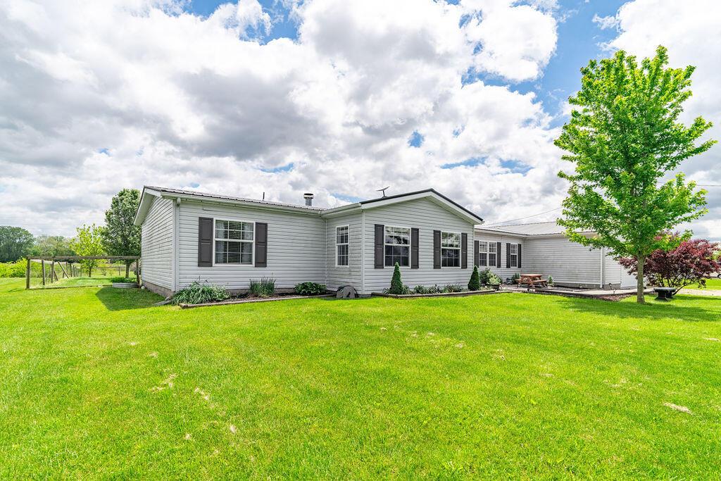 5059 Township Rd 128 Property Photo 1