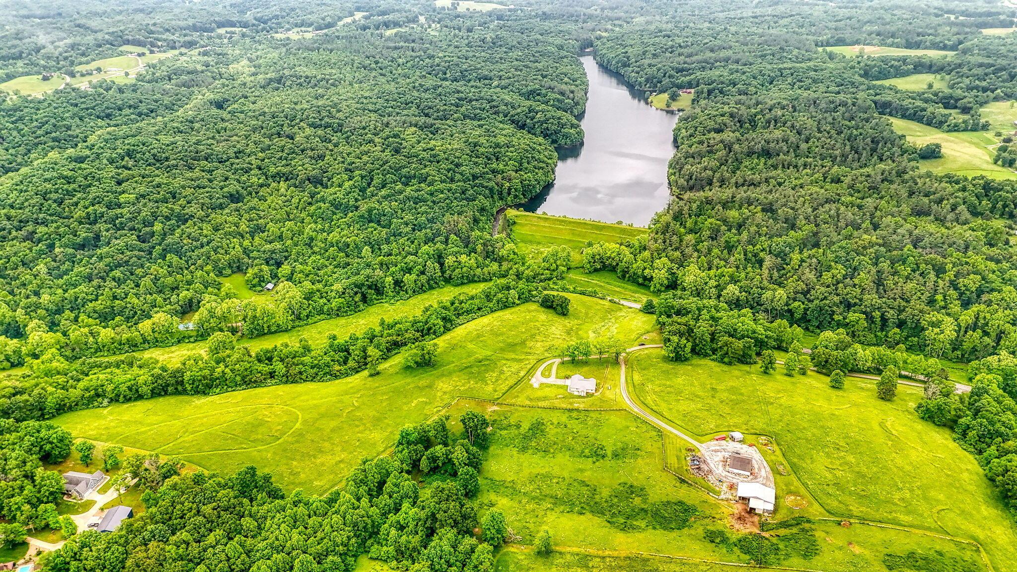 10057 State Route 776 Property Photo 3