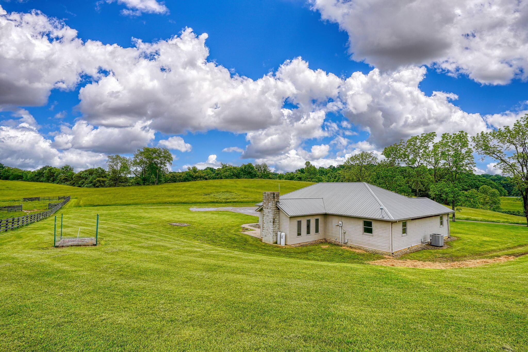 10057 State Route 776 Property Photo 11