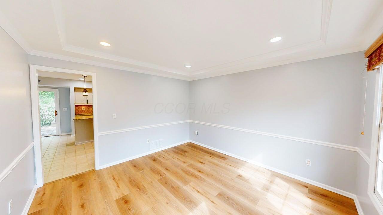 5081 Broxburn Court Property Photo 7