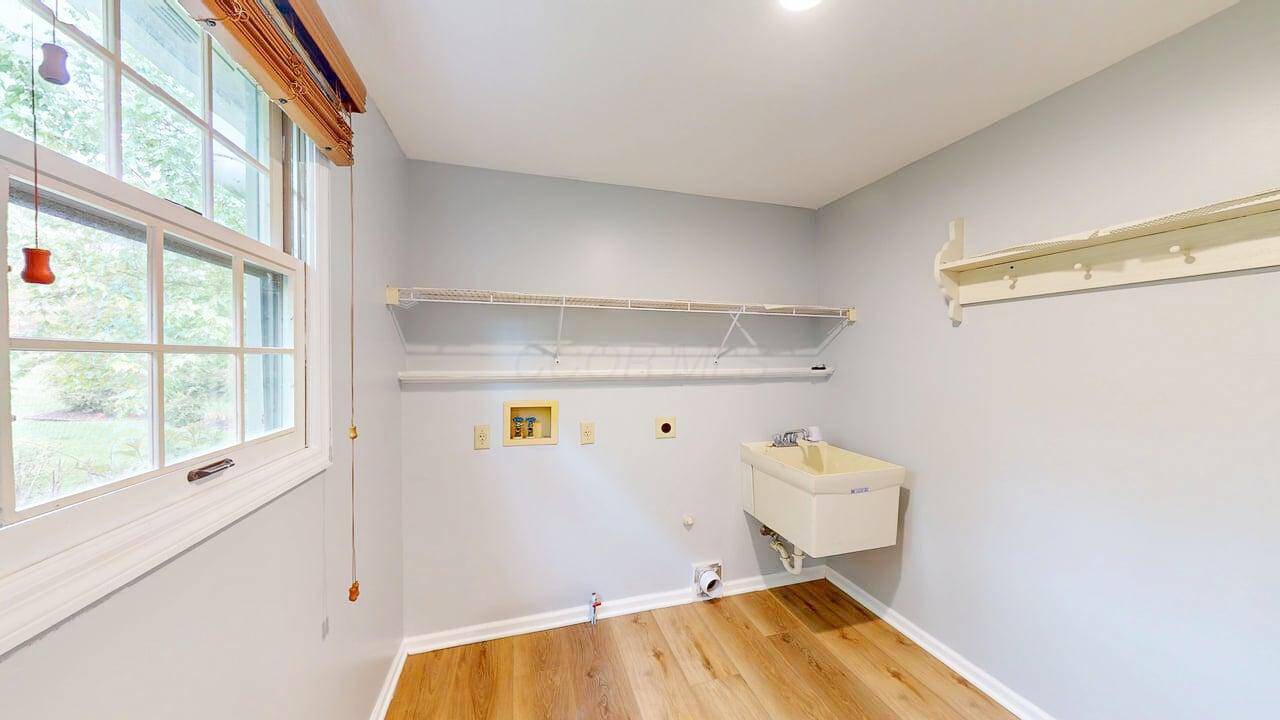 5081 Broxburn Court Property Photo 17