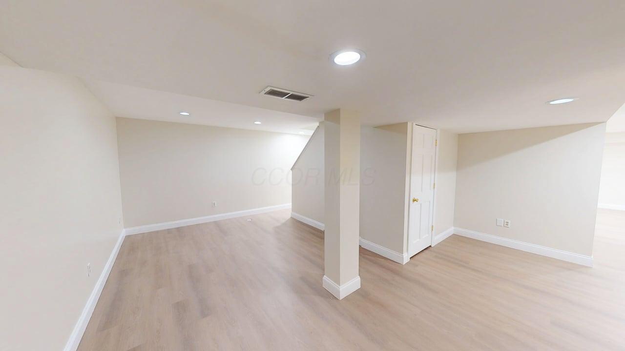5081 Broxburn Court Property Photo 28