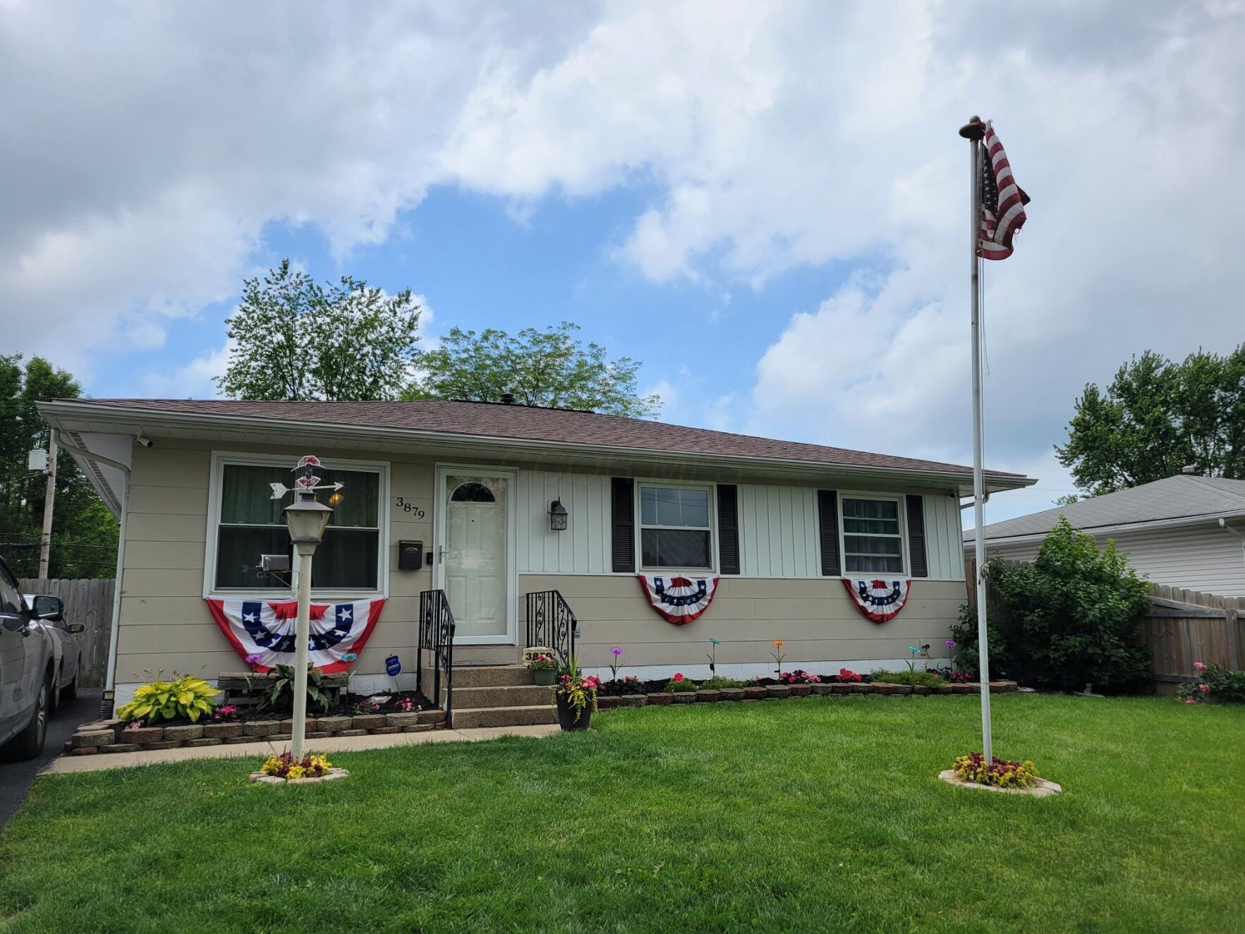 3879 Frazier Road E Property Photo 1