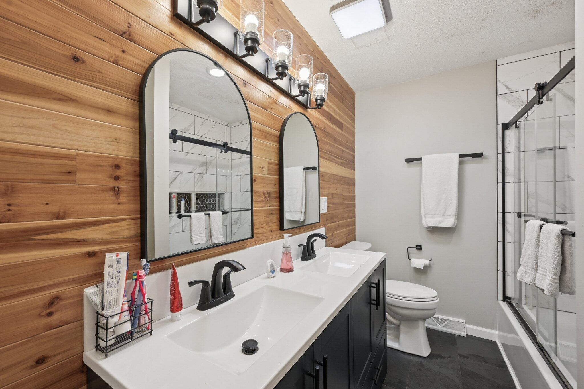 137 Oakland Boulevard Ne Property Photo 27