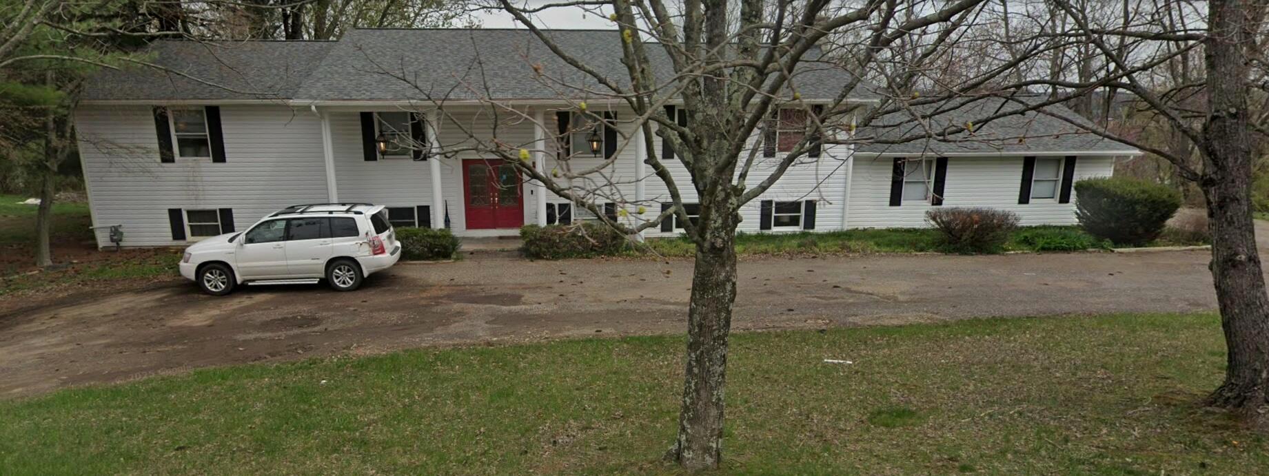 1321 S Westwood Drive Property Photo 1