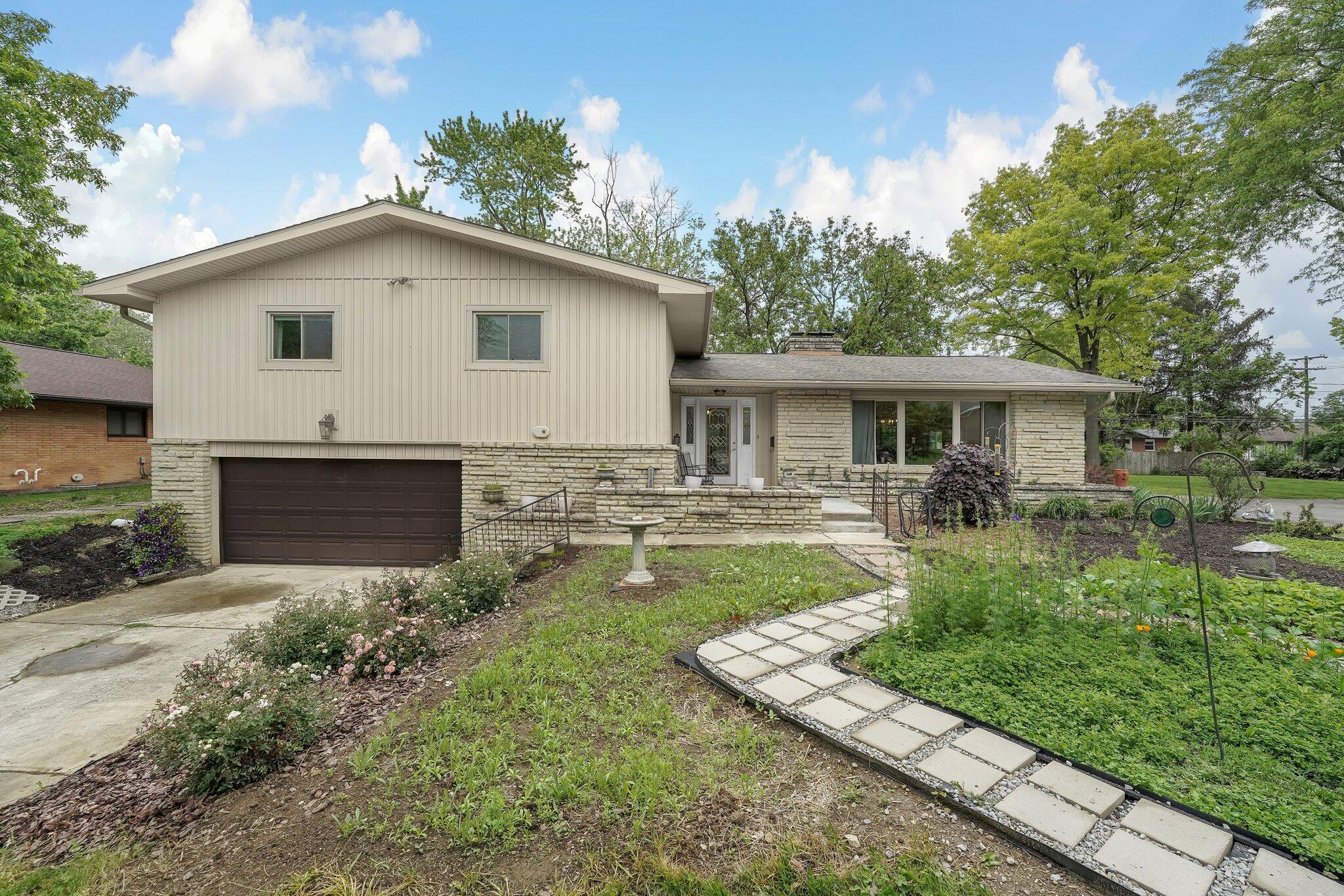2740 Sonata Drive Property Photo 1