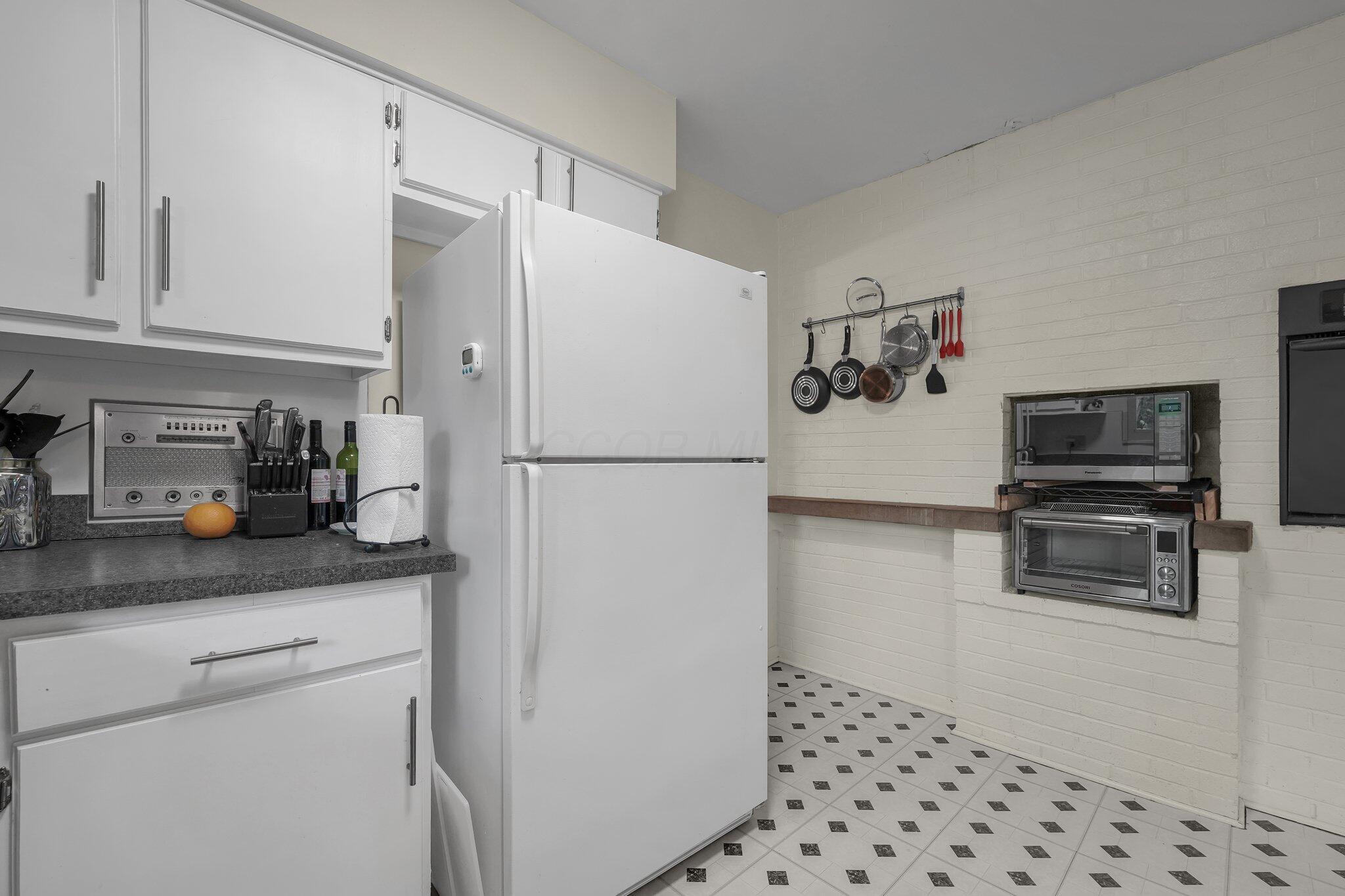 2740 Sonata Drive Property Photo 9