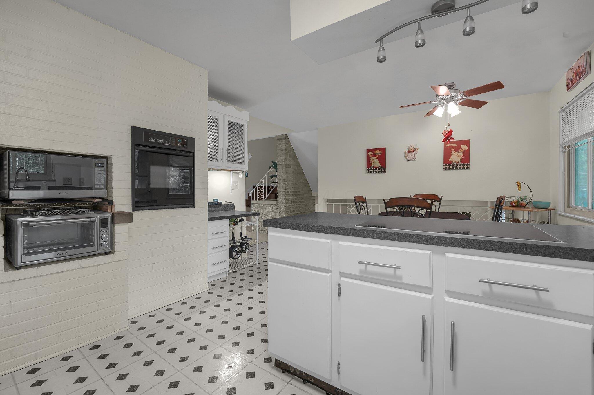 2740 Sonata Drive Property Photo 10