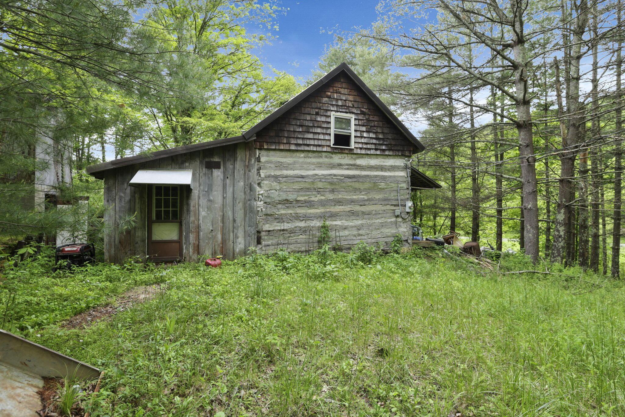 11250 Grass Run Road Property Photo 6