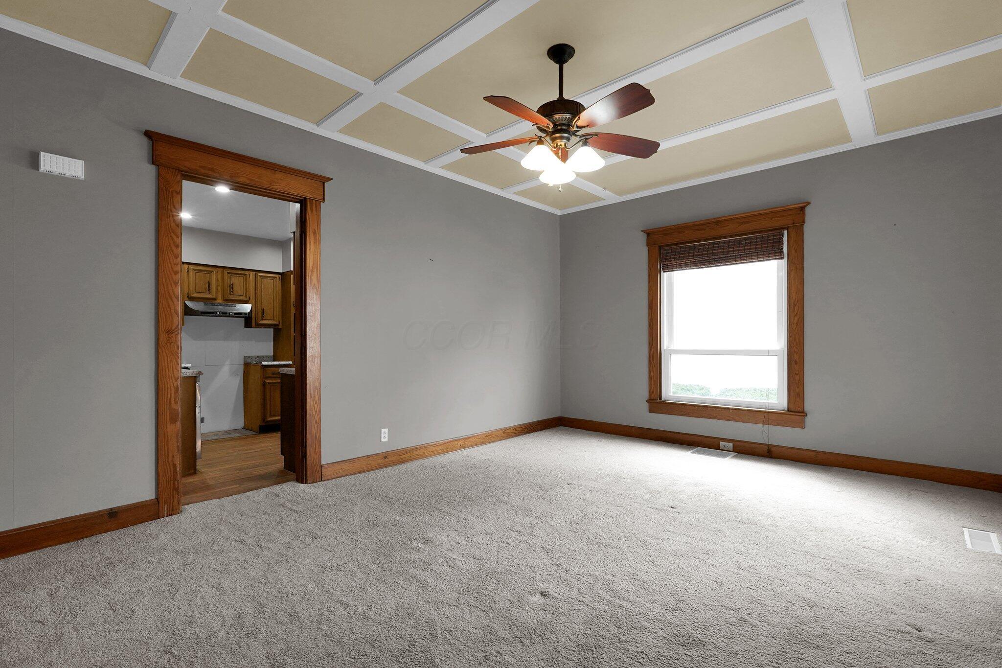 125 W Mound Street Property Photo 38