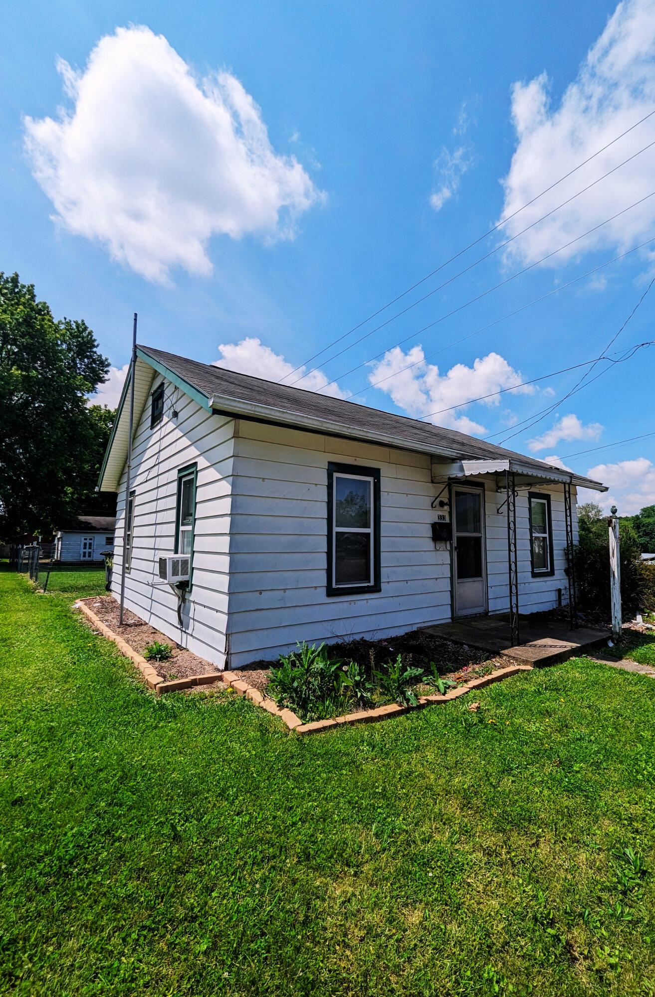 333 Hubble Street
