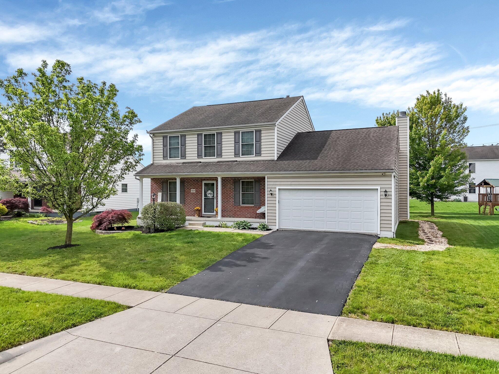 1614 Boxwood Drive Property Photo 1