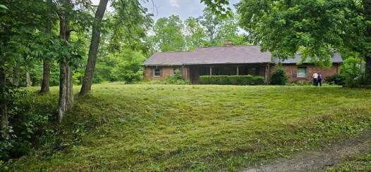 15828 Hedges Road Property Photo 1