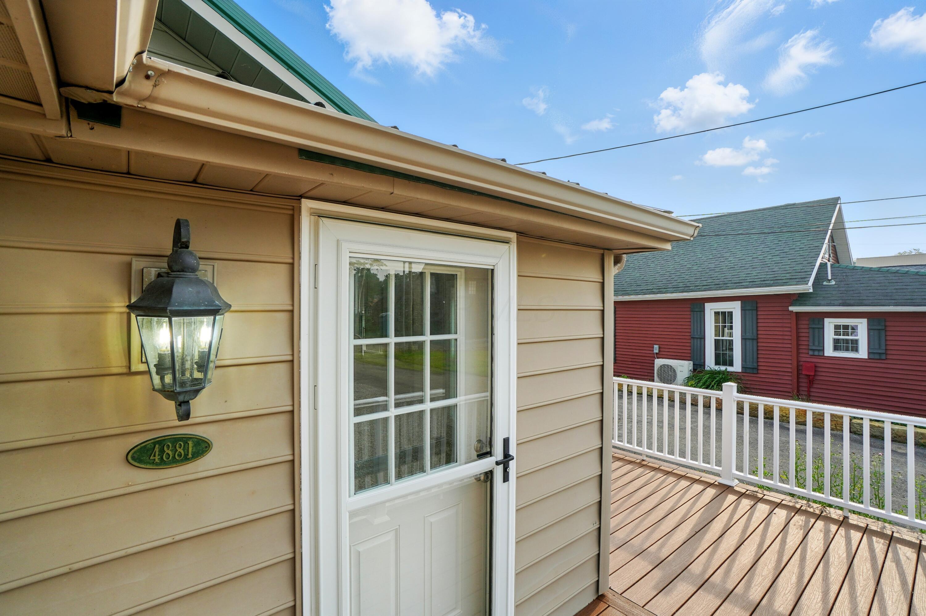 4881 Decker Avenue Ne Property Photo 18